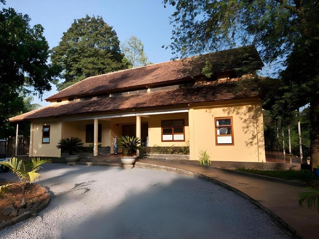 Forest Floor Lodge Cat Tien Exterior foto